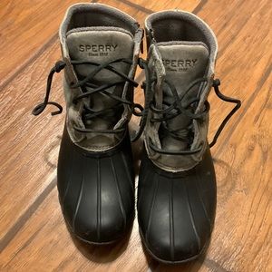 Sperry booties duck boots size 5. Great condition!